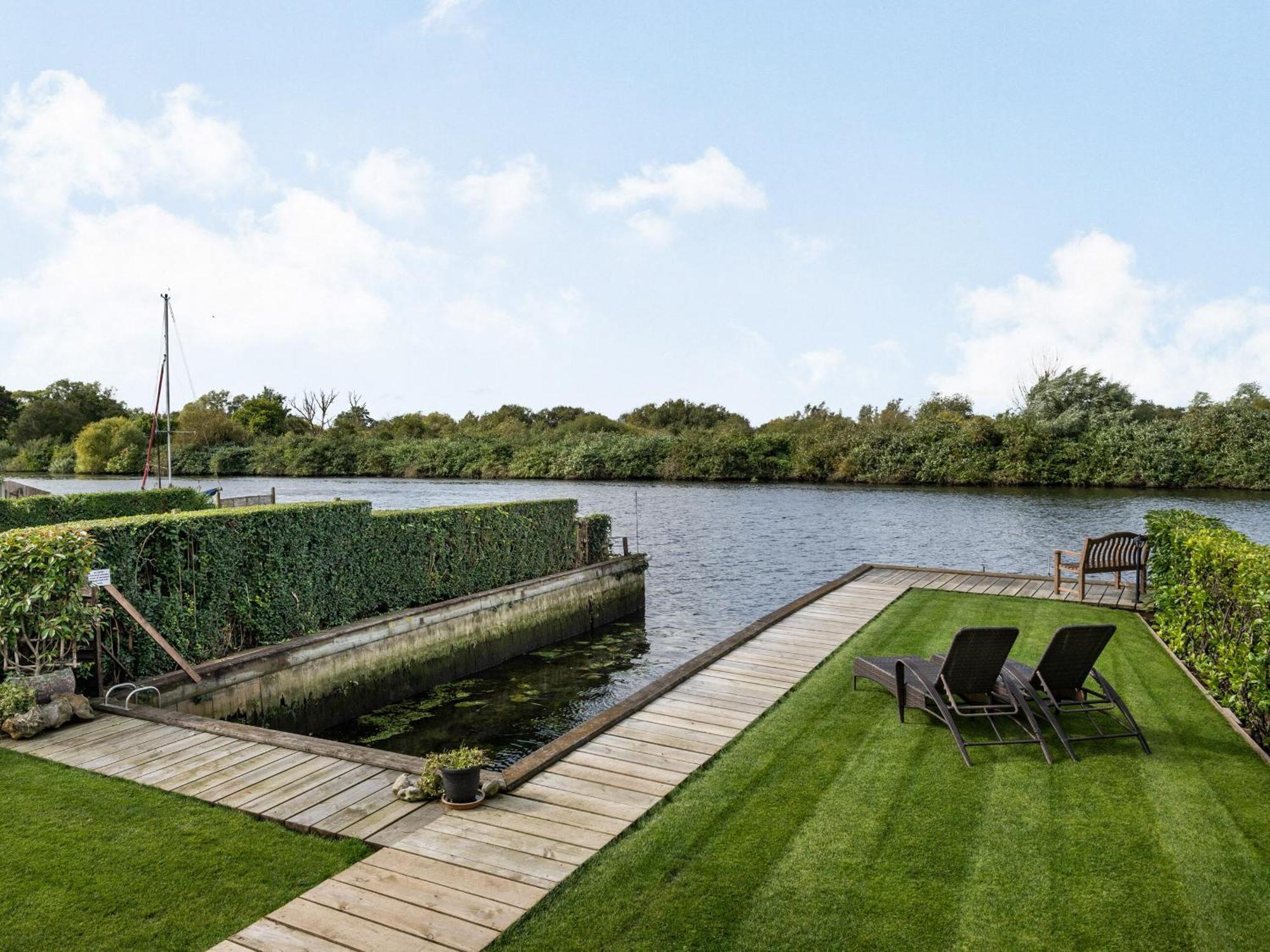 Sunset Lodge Brundall Exterior foto