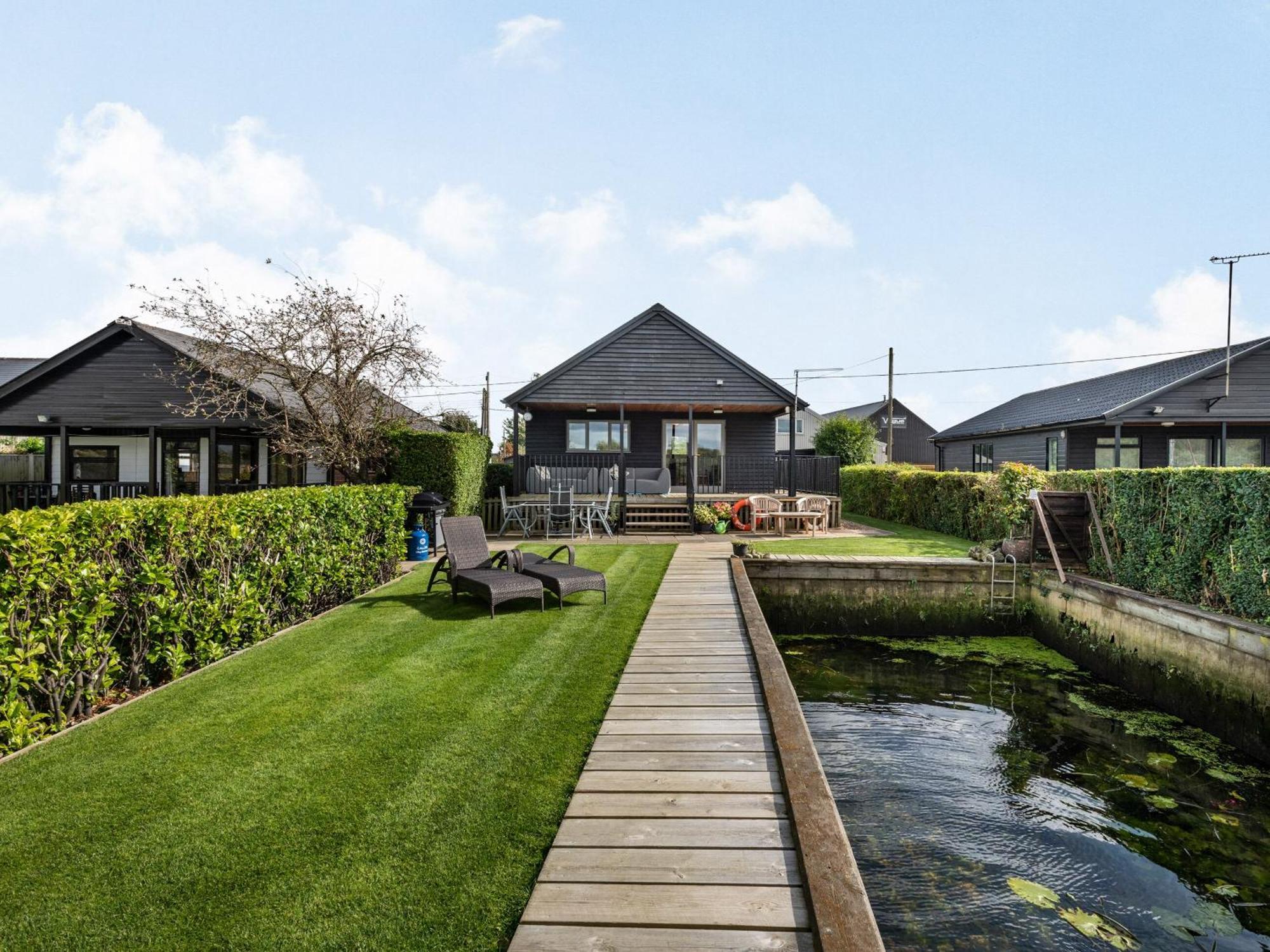 Sunset Lodge Brundall Exterior foto