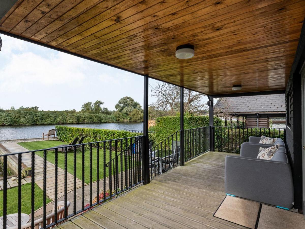 Sunset Lodge Brundall Exterior foto